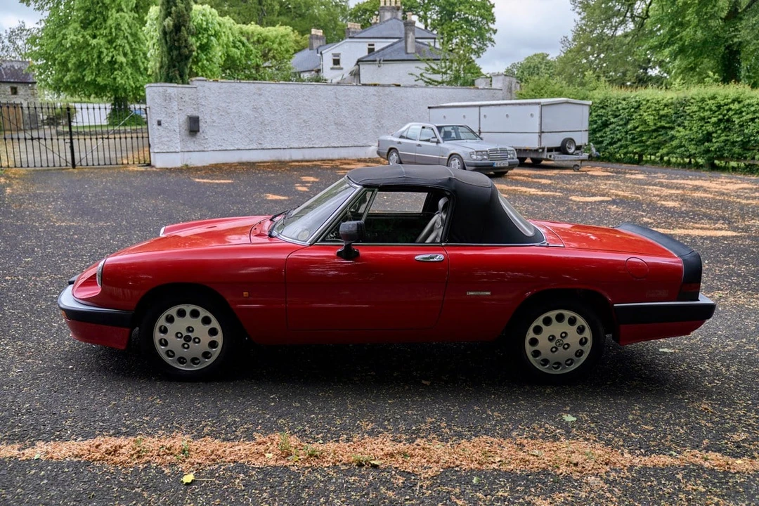 1987 Alfa Romeo 102-Series 2000 - Image 28 of 31