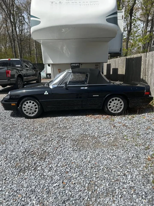 1987 Alfa Romeo Series 3 - Image 2 of 14