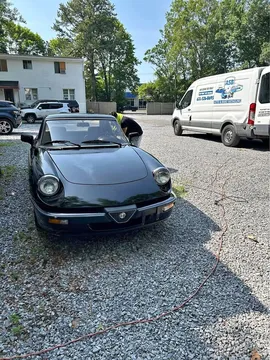 1987 Alfa Romeo Spider Convertible 2D