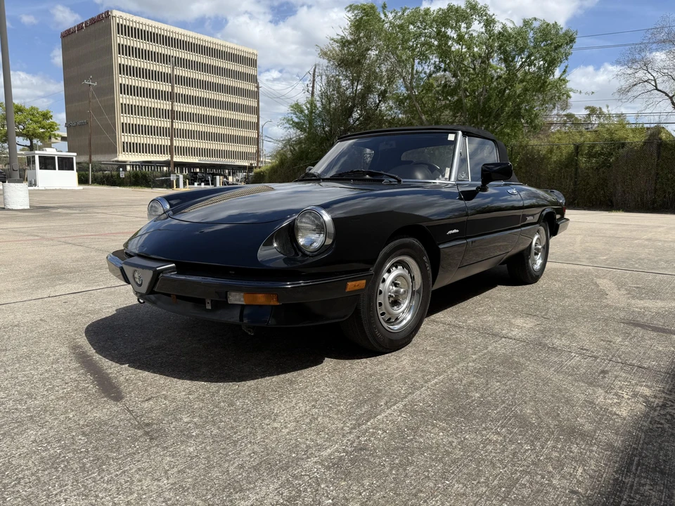 1987 Alfa Romeo Series 3 - Image 2 of 31