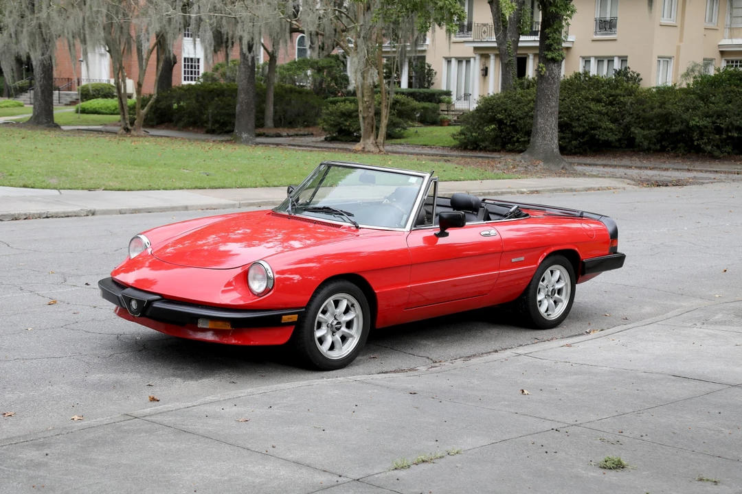 1987 Alfa Romeo Series 3 - Image 2 of 31