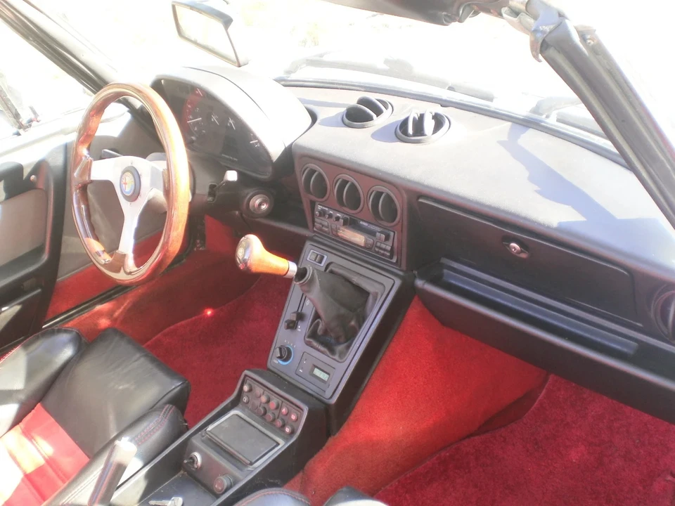 1987 Alfa Romeo Series 3 - Image 3 of 16