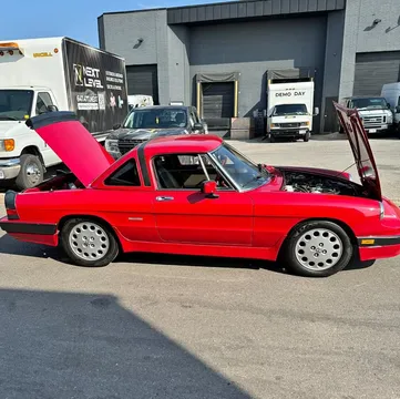 1987 Alfa Romeo Spider Quadrifoglio