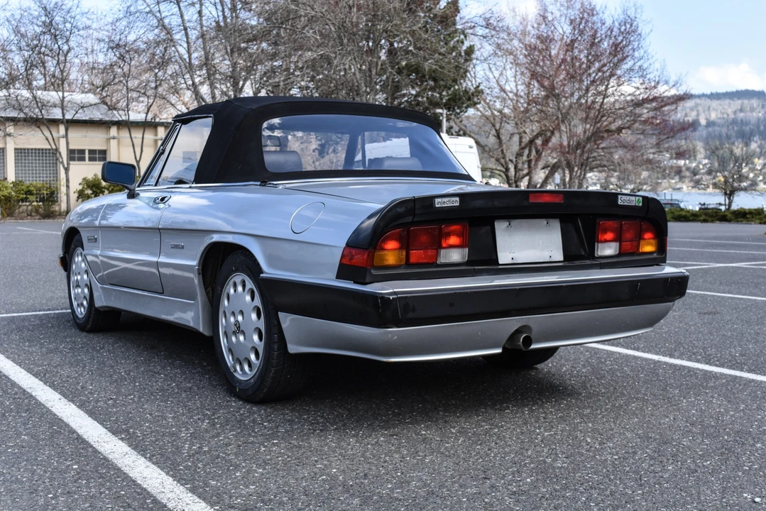 1987 Alfa Romeo Series 3 - Image 31 of 31
