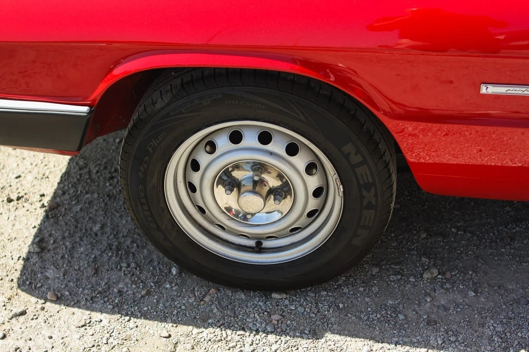 1987 Alfa Romeo 102-Series 2000 - Image 12 of 31