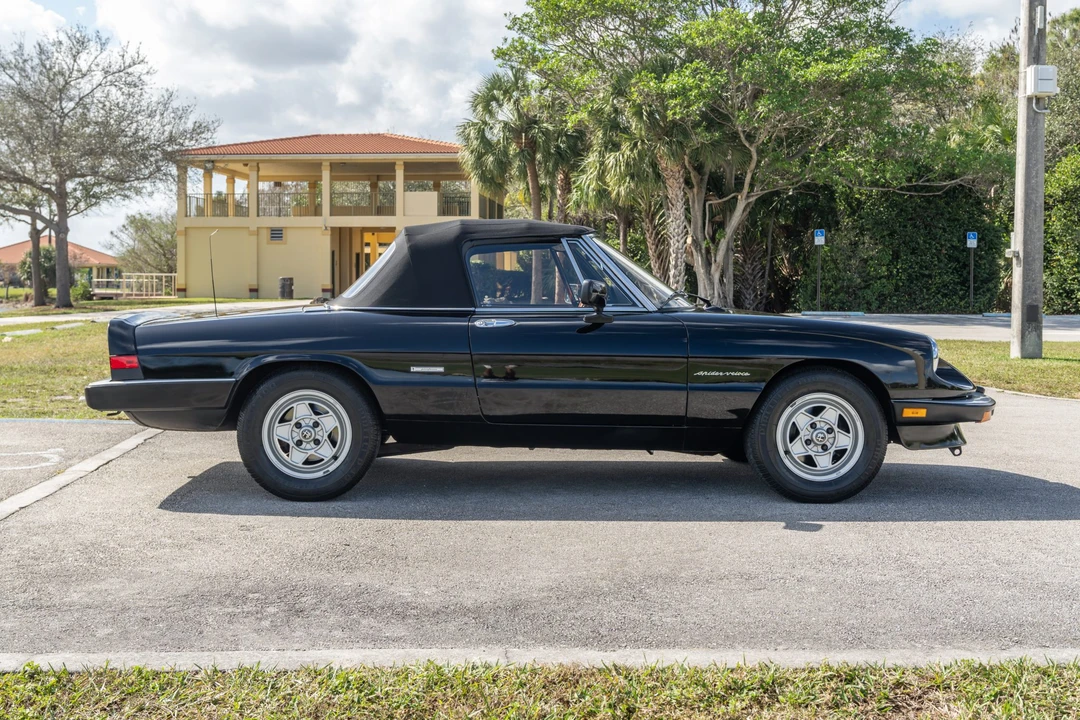 1987 Alfa Romeo Series 3 - Image 17 of 31