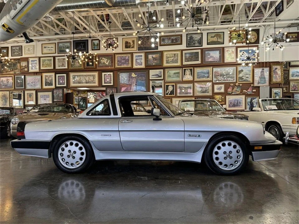 1987 Alfa Romeo Series 3 - Image 2 of 31