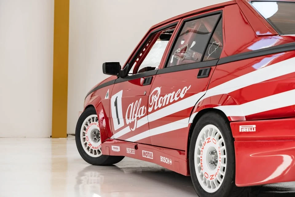 1987 Alfa Romeo 75/Milano - Image 18 of 20