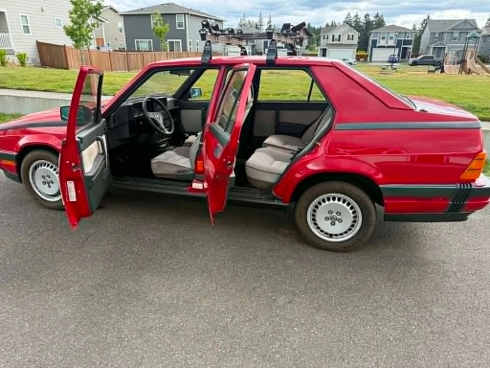 1987 Alfa Romeo 75/Milano - Image 20 of 20