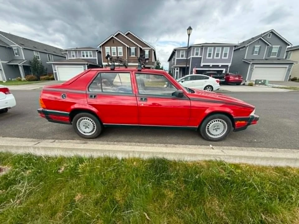 1987 Alfa Romeo 75/Milano - Image 15 of 20