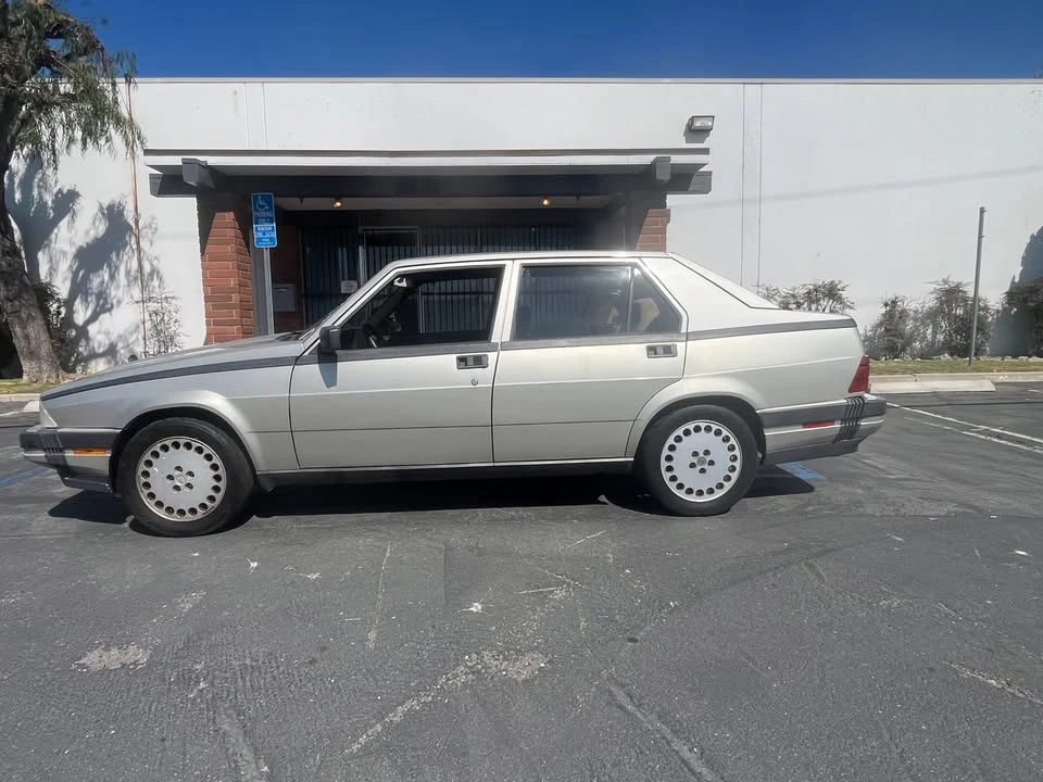 1987 Alfa Romeo 75/Milano - Image 8 of 20