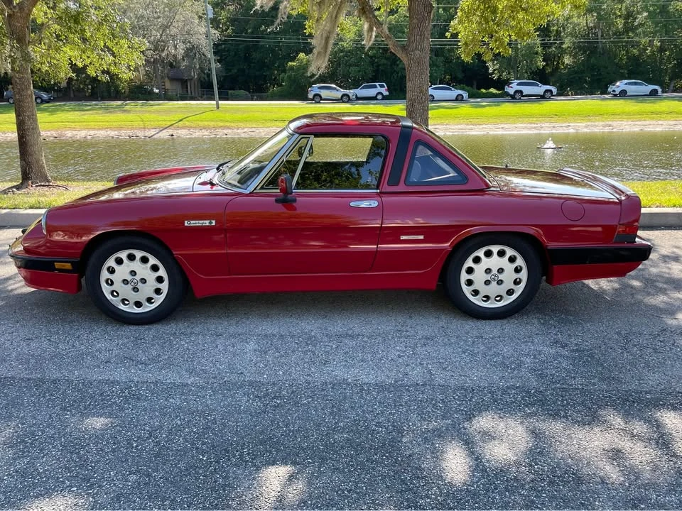 1987 Alfa Romeo 102-Series 2000 - Image 2 of 10