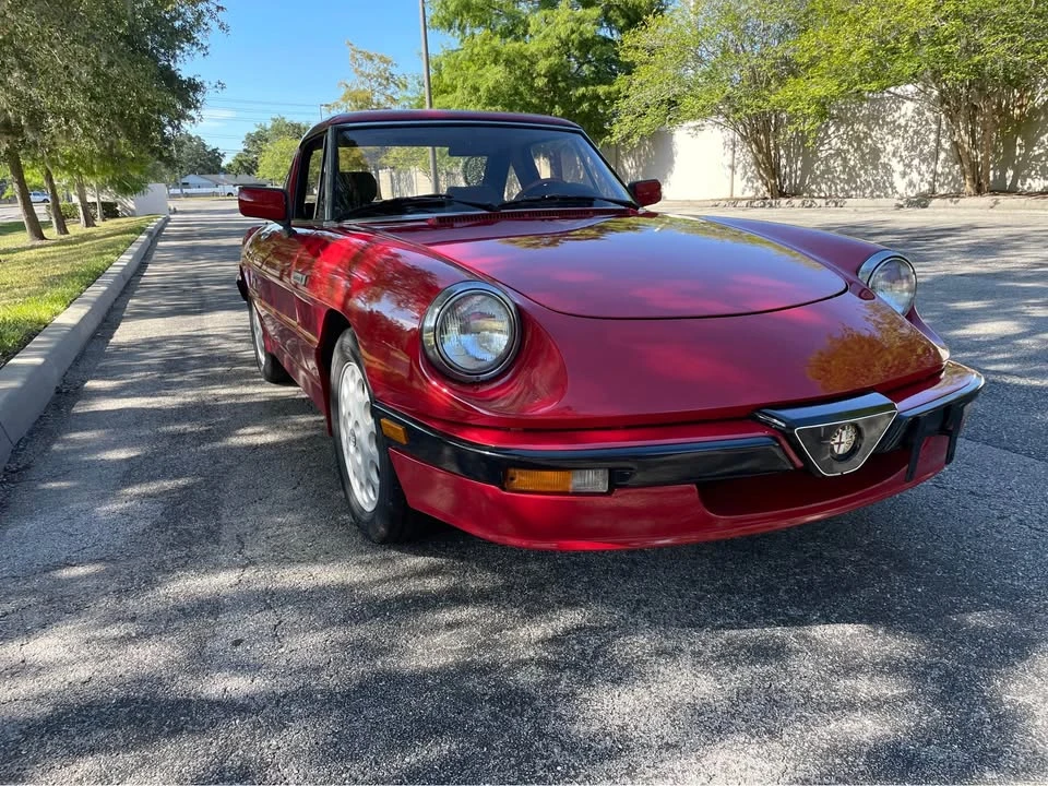 1987 Alfa Romeo 102-Series 2000 - Image 5 of 10