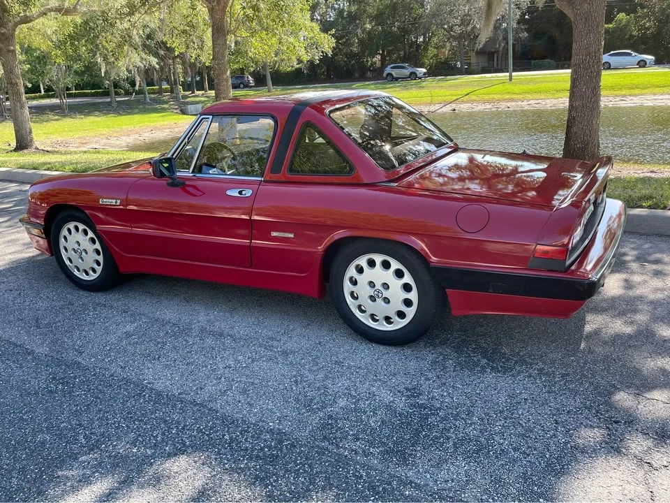 1987 Alfa Romeo 102-Series 2000 - Image 3 of 10