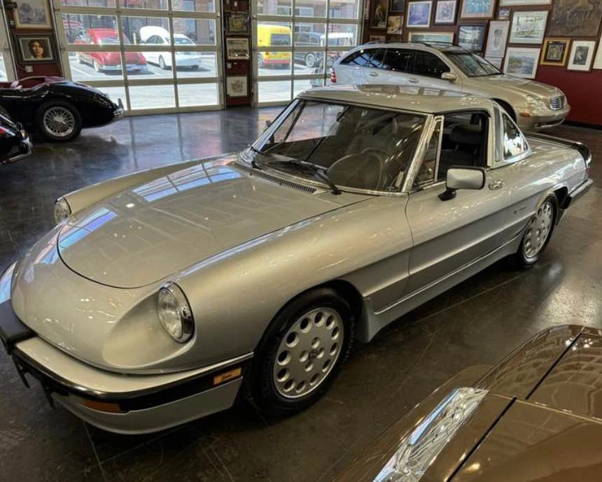 1987 Alfa Romeo 102-Series 2000 - Image 6 of 19