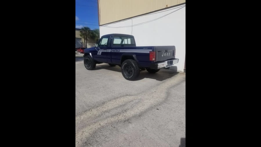 1987 Jeep Comanche - Image 4 of 4