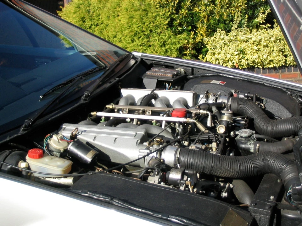 1987 Aston Martin Lagonda - Image 2 of 3