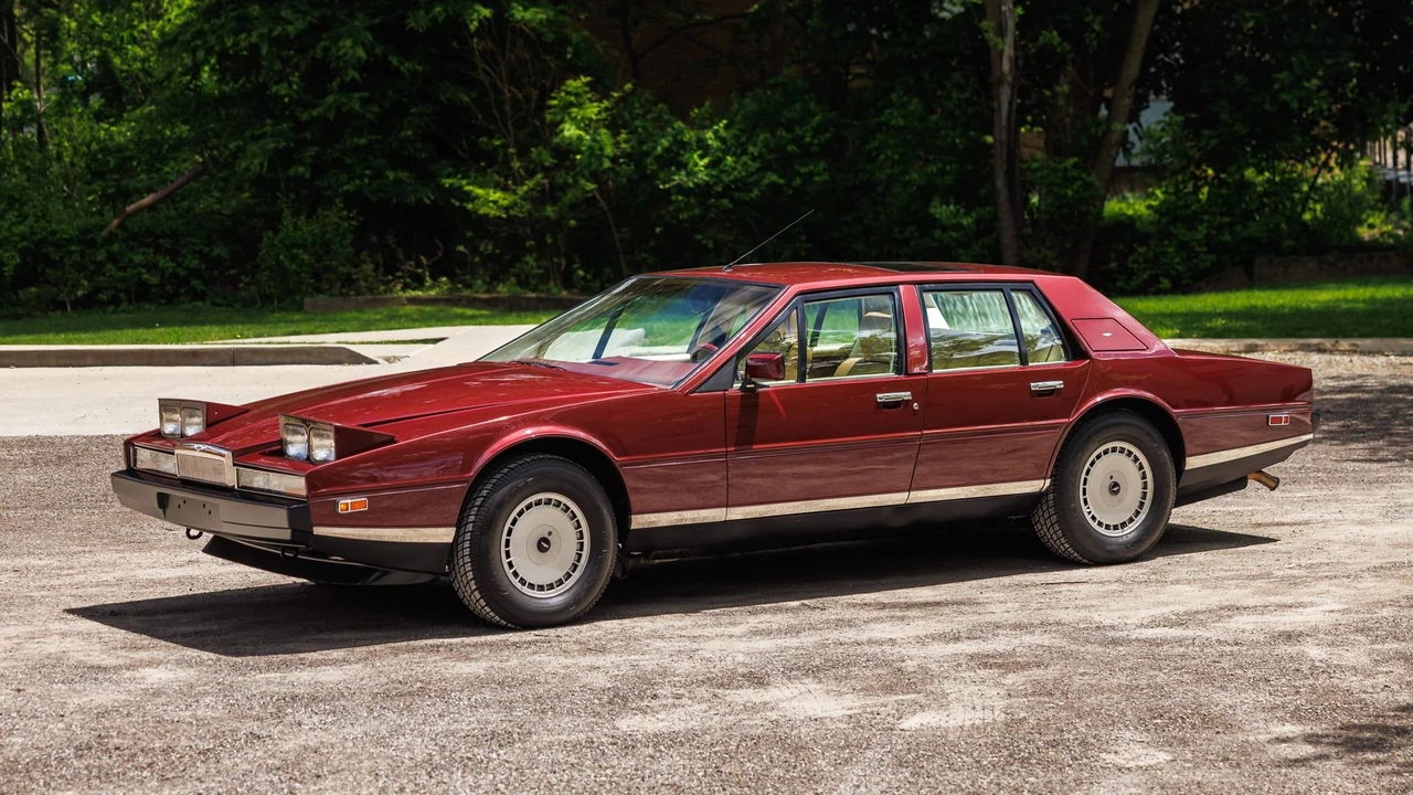 1987 Aston Martin Lagonda - Image 14 of 31