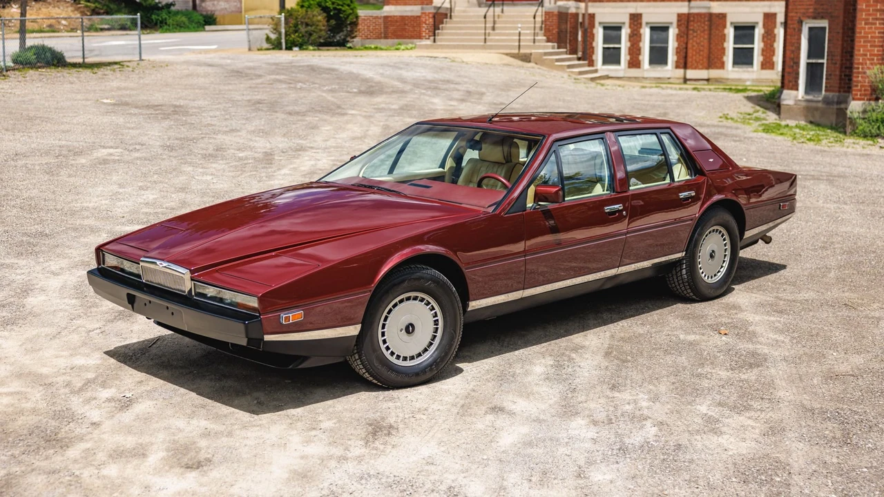 1987 Aston Martin Lagonda - Image 12 of 31