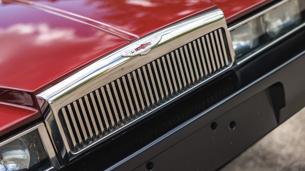 1987 Aston Martin Lagonda - Image 26 of 31