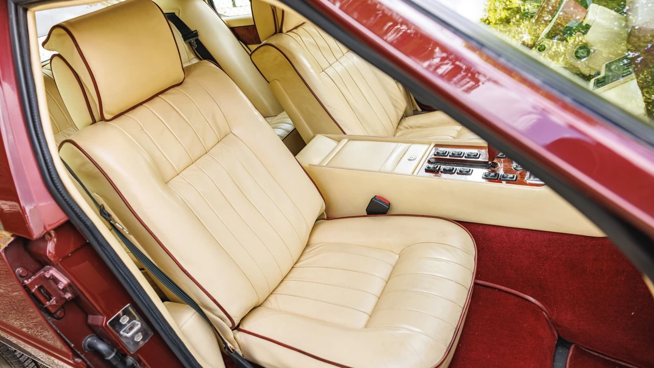 1987 Aston Martin Lagonda - Image 6 of 31