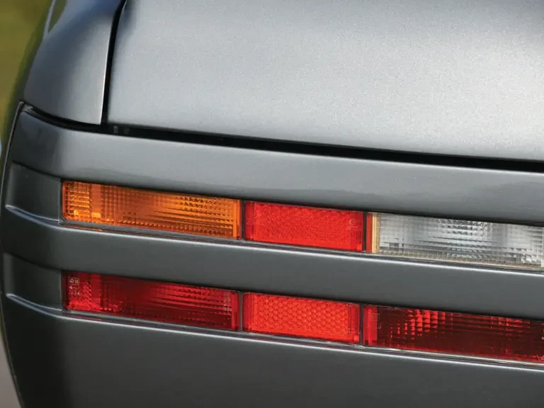 1987 Aston Martin V8 Zagato - Image 19 of 30