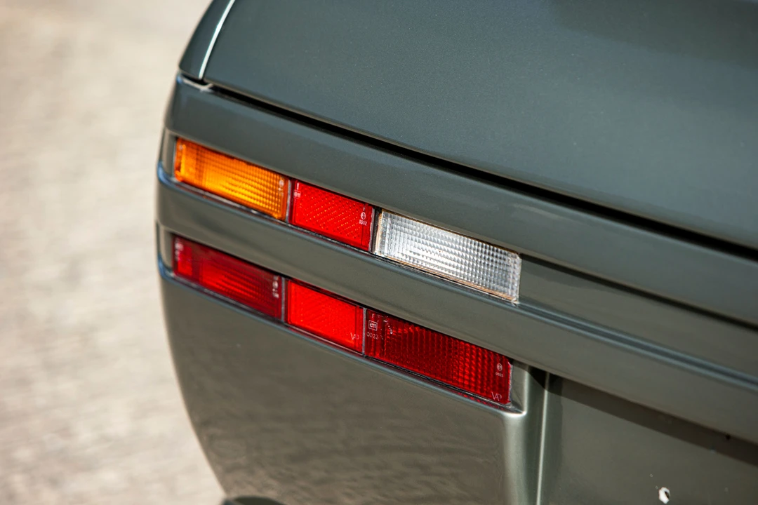 1987 Aston Martin V8 Zagato - Image 29 of 30