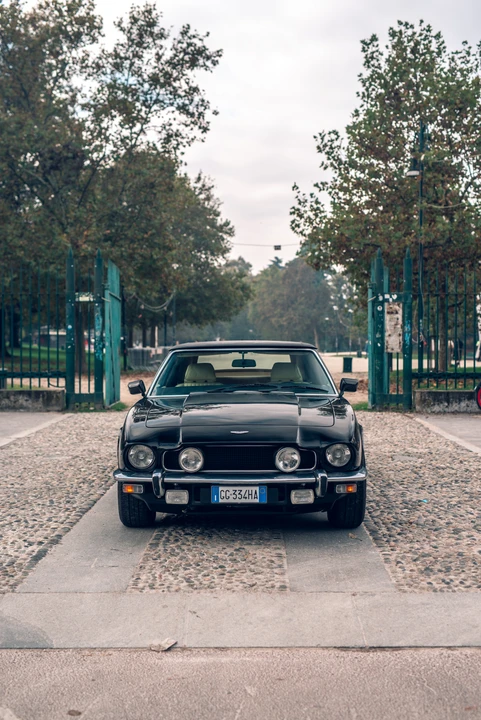 1987 Aston Martin DBS V8 & V8 & V8 Vantage - Image 17 of 31
