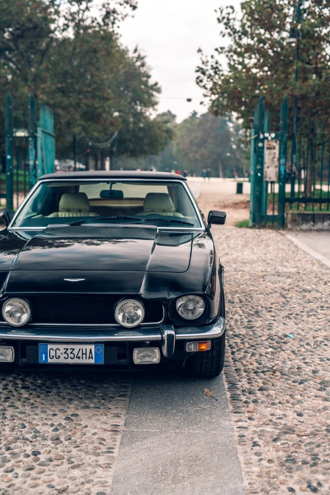1987 Aston Martin DBS V8 & V8 & V8 Vantage - Image 18 of 31