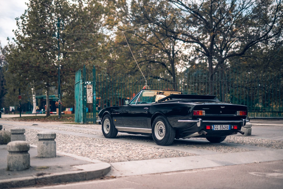 1987 Aston Martin DBS V8 & V8 & V8 Vantage - Image 8 of 31