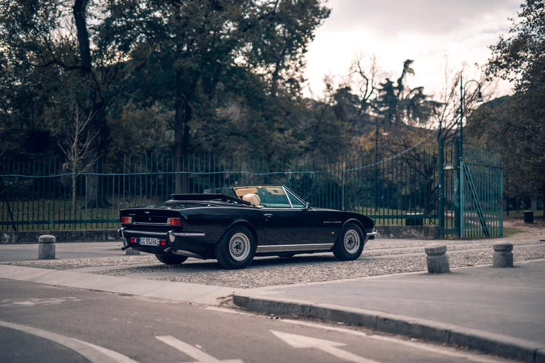 1987 Aston Martin DBS V8 & V8 & V8 Vantage - Image 13 of 31