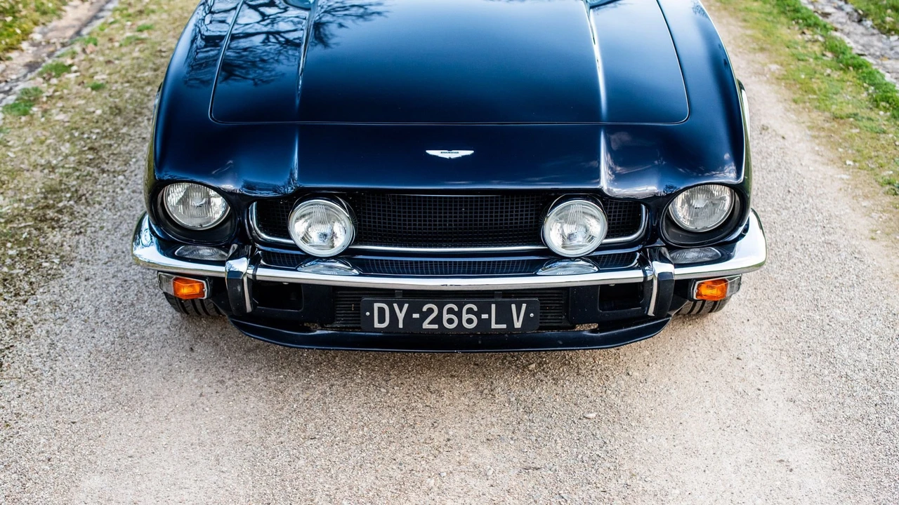 1987 Aston Martin DBS V8 & V8 & V8 Vantage - Image 22 of 31