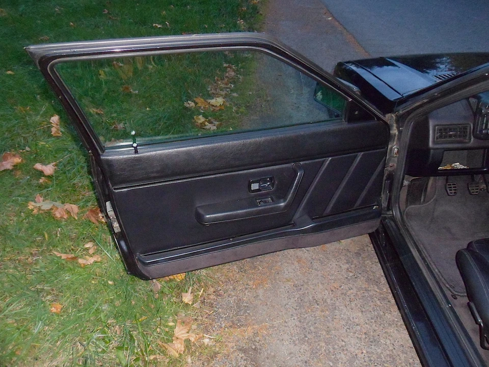 1987 Audi Coupe & Cabriolet - Image 30 of 31
