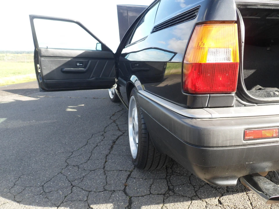 1987 Audi Coupe & Cabriolet - Image 22 of 31