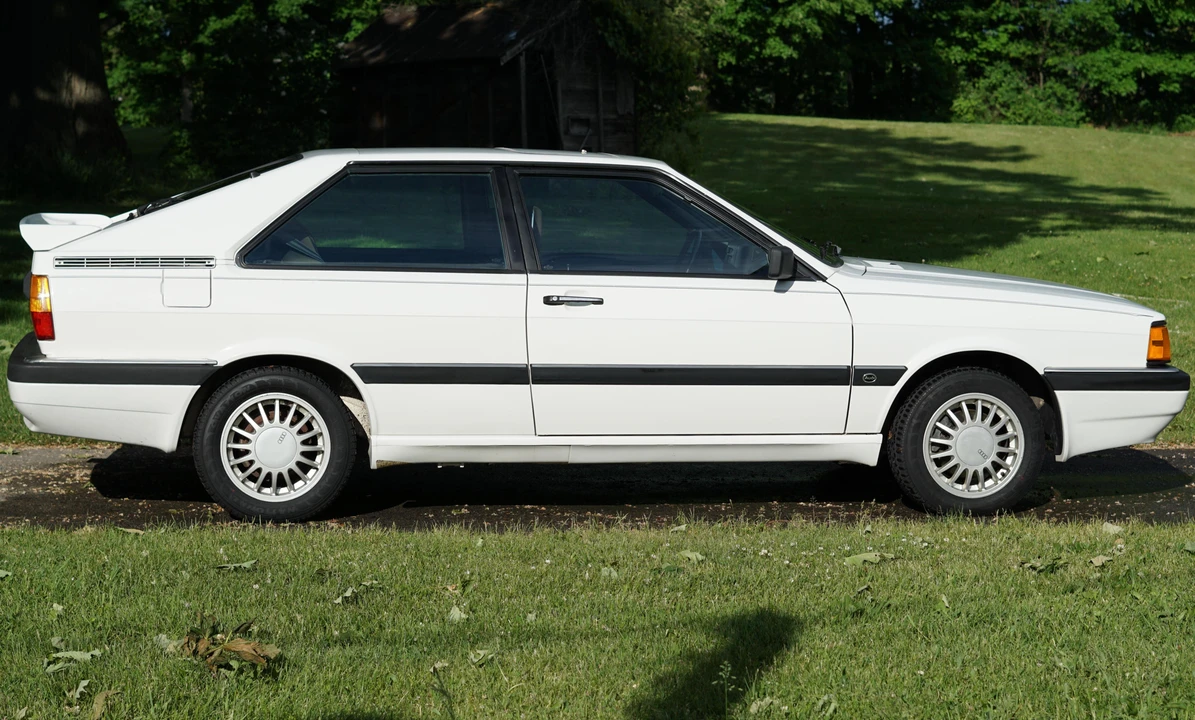 1987 Audi Coupe & Cabriolet - Image 3 of 6