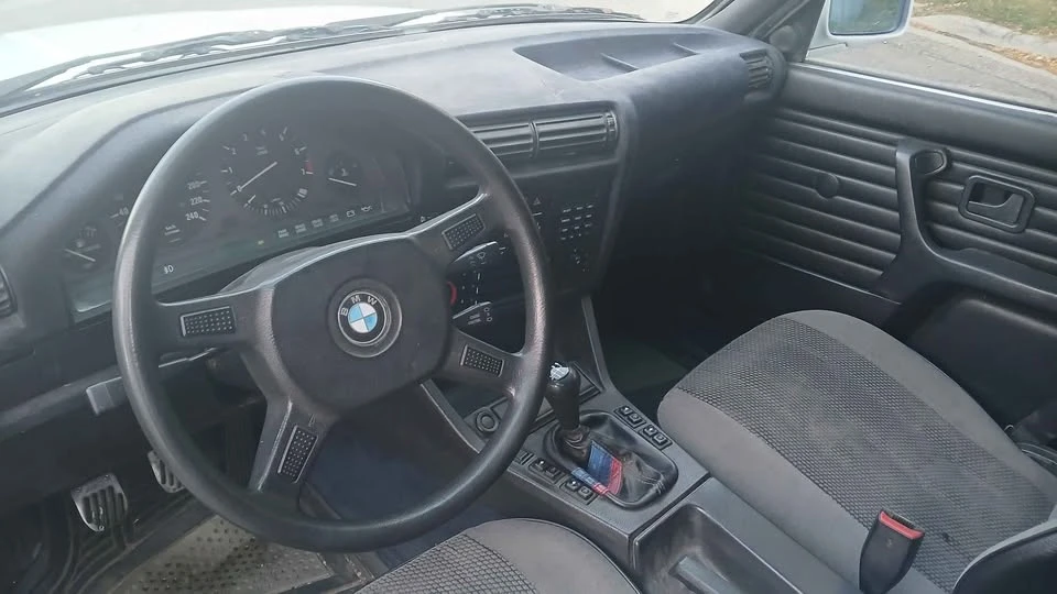 1987 BMW E30 3 Series - Image 6 of 10