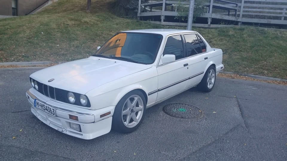 1987 BMW E30 3 Series - Image 4 of 10