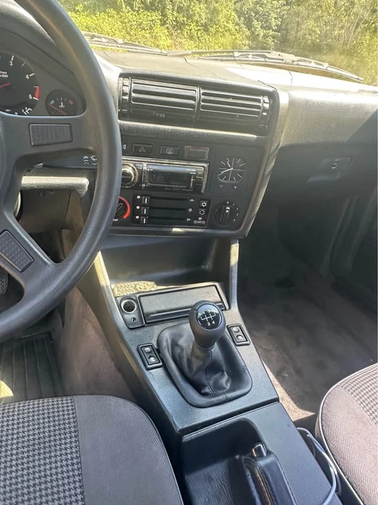 1987 BMW E30 3 Series - Image 10 of 13