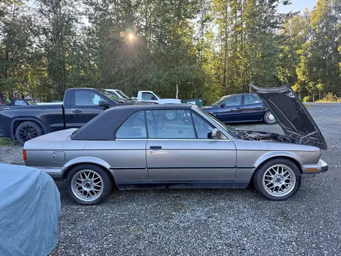 1987 BMW 3 Series 325i Convertible 2D