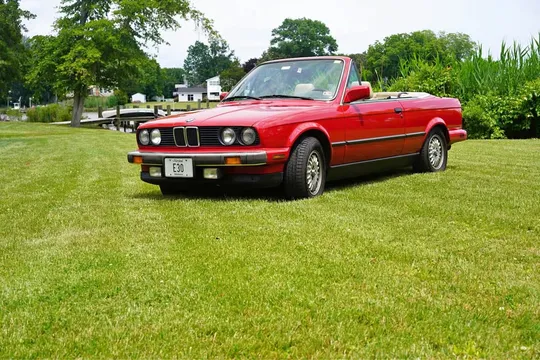1987 BMW 3 Series 325i Convertible 2D
