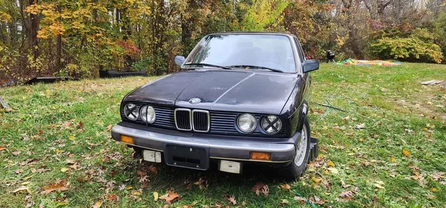 1987 BMW 3 Series 325i Sedan