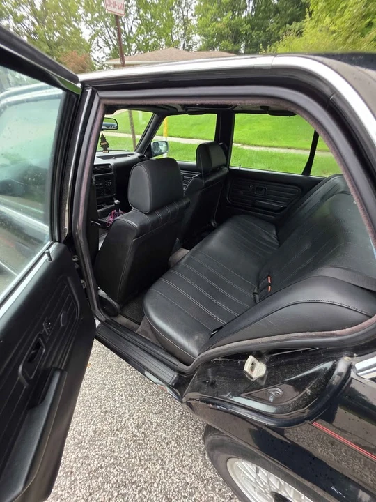 1987 BMW E30 3 Series - Image 10 of 17