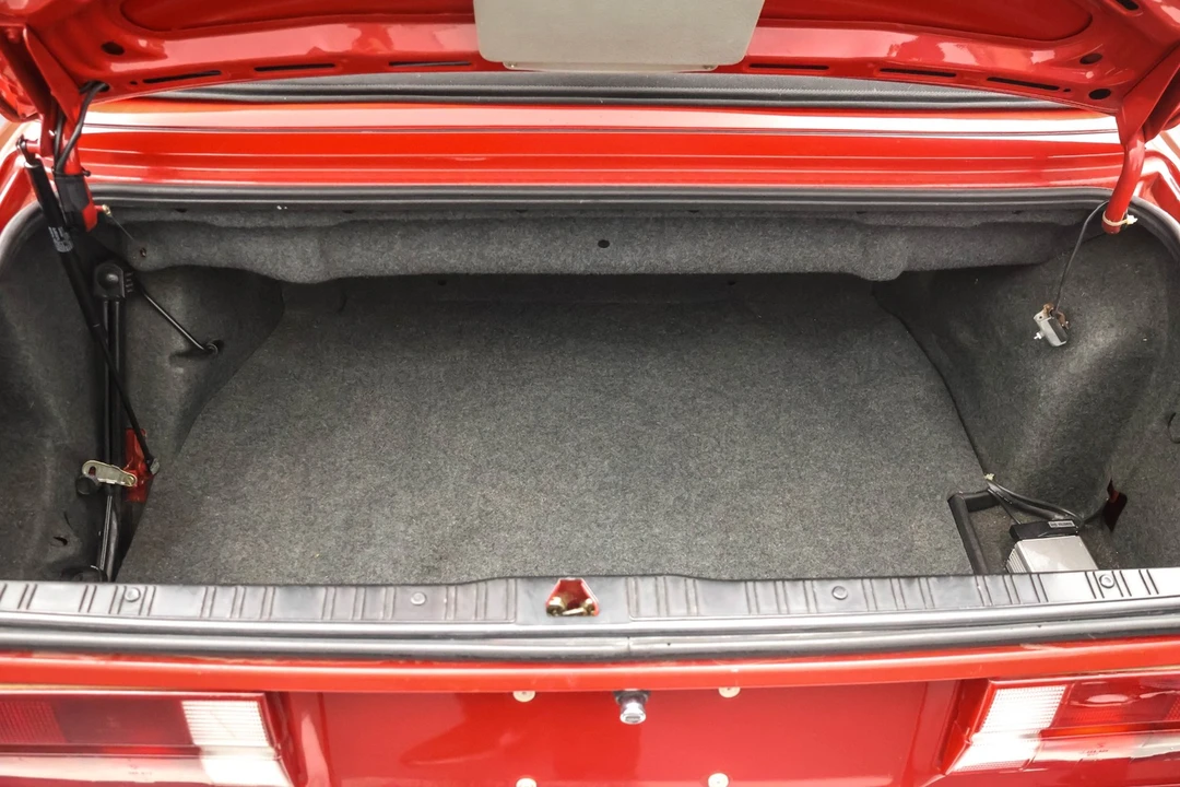 1987 BMW E30 3 Series - Image 20 of 21