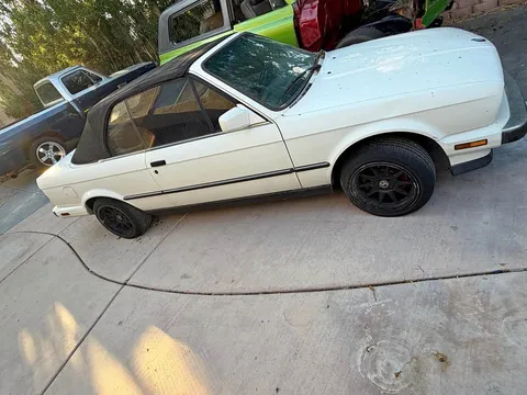 1987 BMW 3 Series 330Ci Convertible 2D