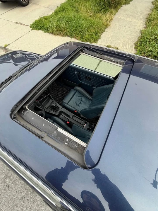 1987 BMW E30 3 Series - Image 10 of 10