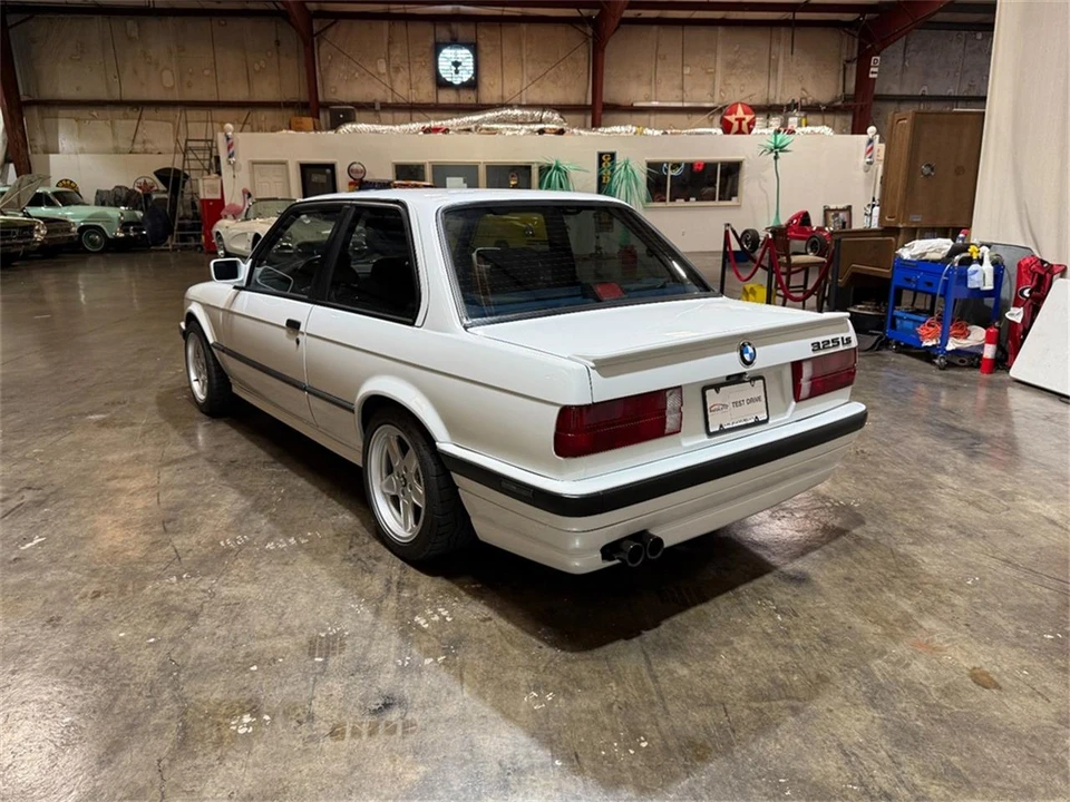 1987 BMW E30 3 Series - Image 9 of 31