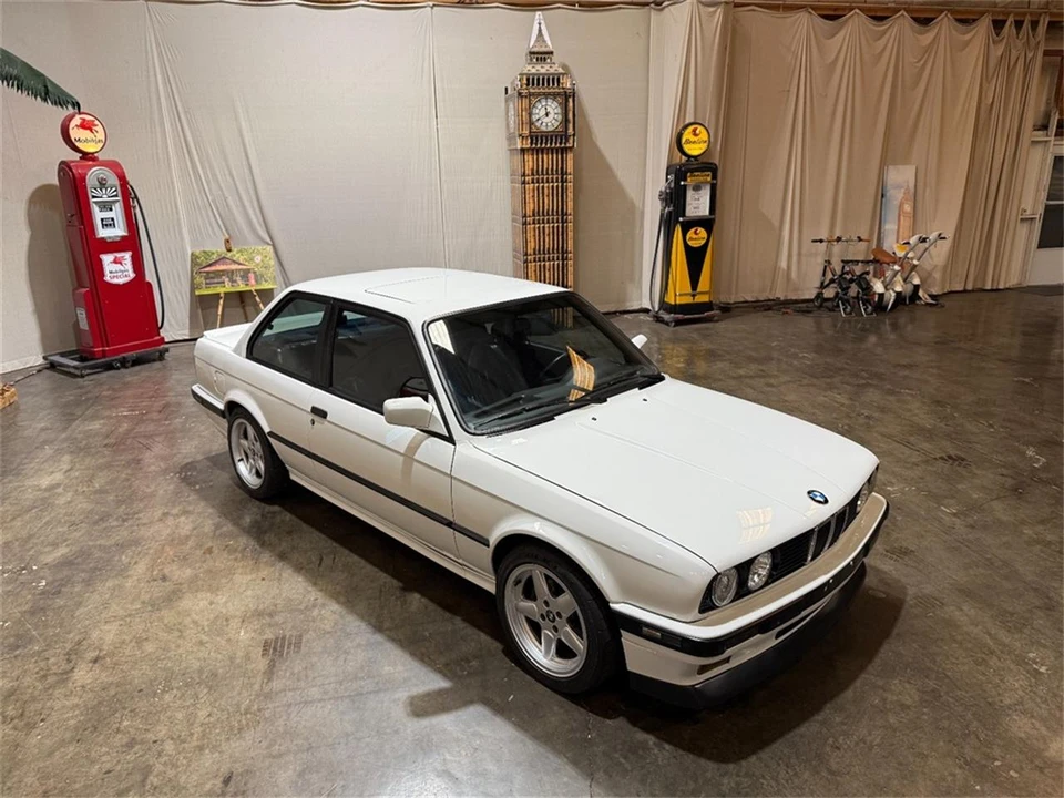 1987 BMW E30 3 Series - Image 23 of 31