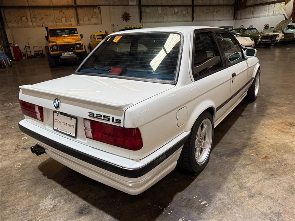 1987 BMW E30 3 Series - Image 16 of 31