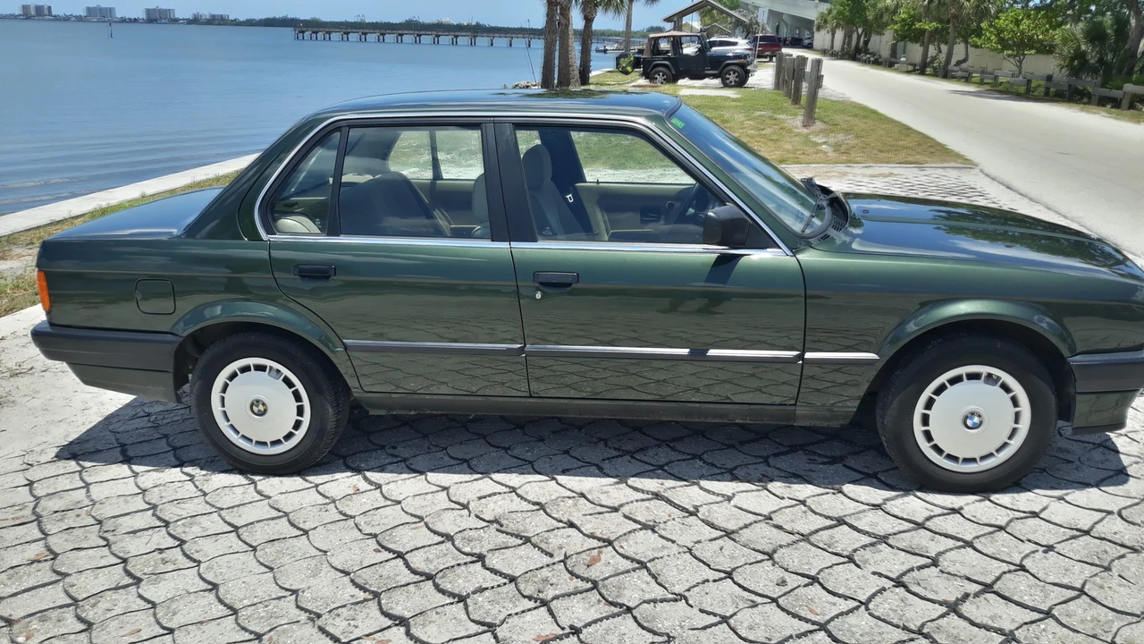 1987 BMW E30 3 Series - Image 13 of 31