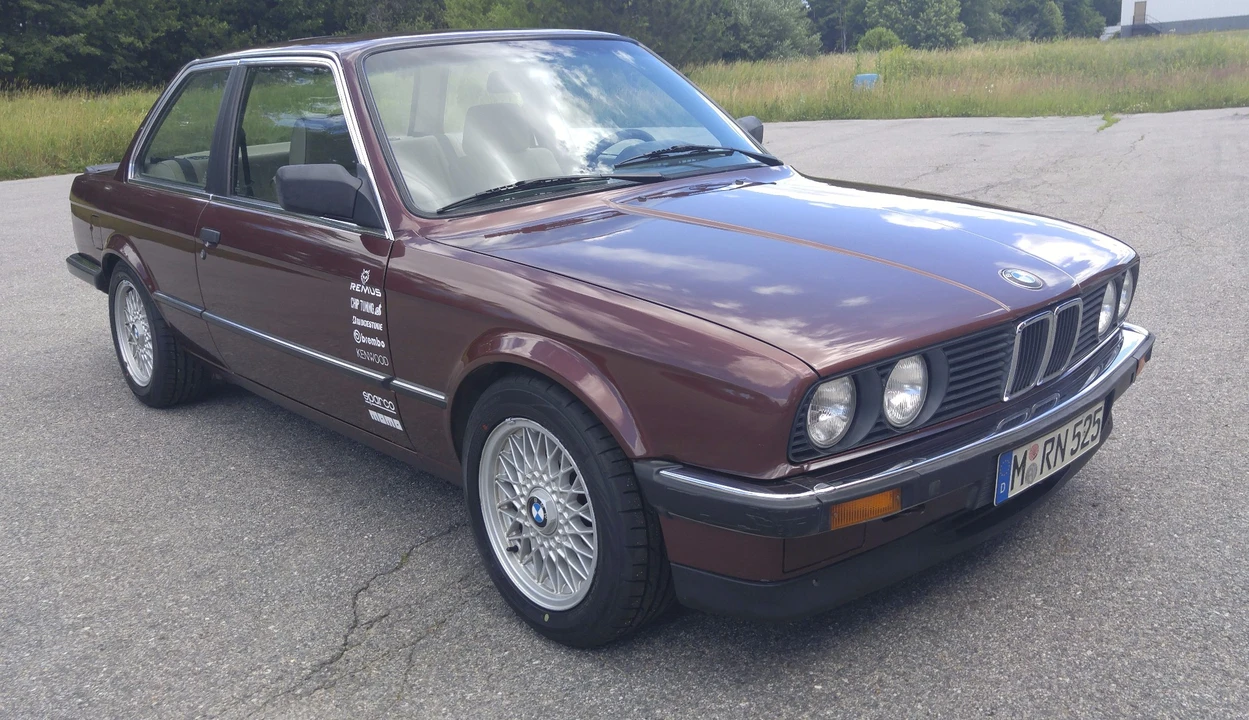 1987 BMW E30 3 Series - Image 11 of 31
